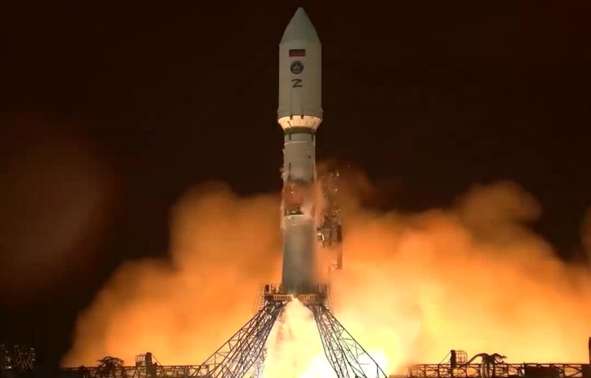 Rusia luncurkan roket Soyuz-2.1b-1