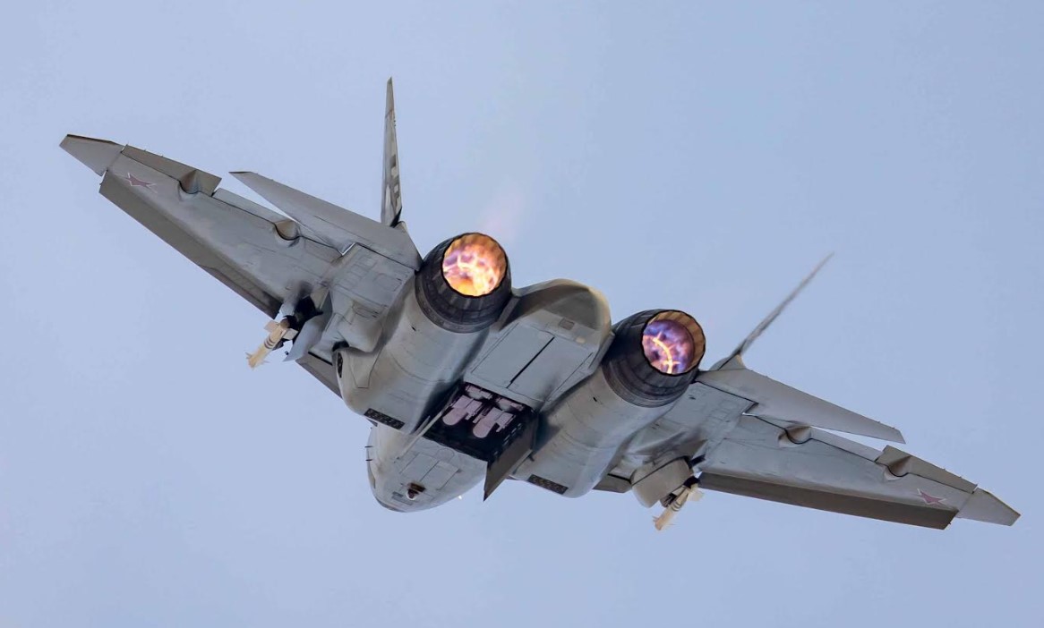 Rusia tampilkan Su-57E di pameran kedirgantaraan di Mesir