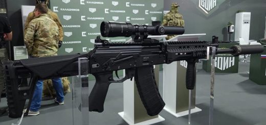 Senapan serbu AK-12+ buatan Kalashnikov