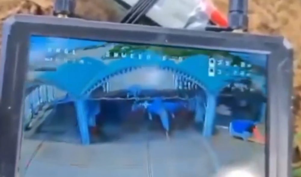 Serangan drone FPV terhadap pesawat Yak-130 Myanmar