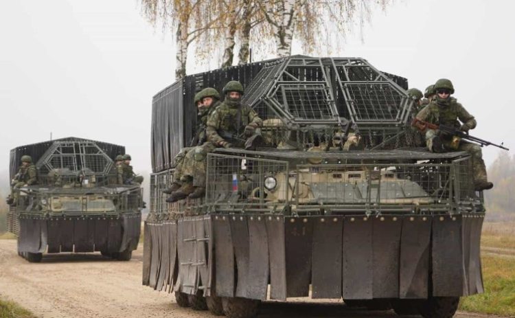 BTR-82A Rusia dilengkapi sangkar besi antidrone