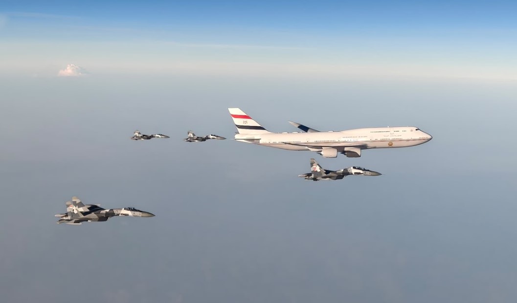 Empat jet tempur Sukhoi TNI AU kawal kedatangan pesawat Presiden Mesir