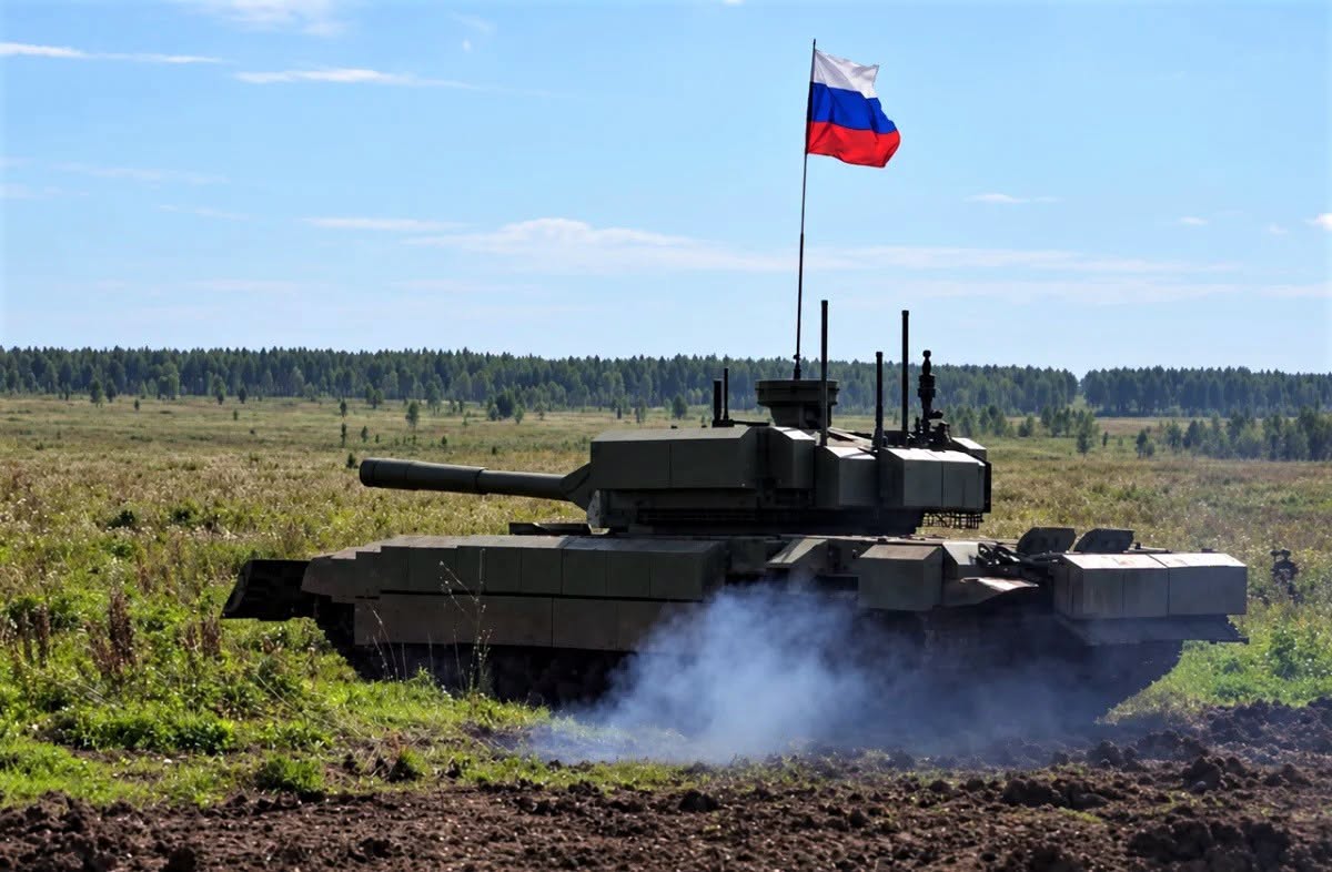 Kendaraan tempur robotik Shturm Rusia dari basis T-72B3M _