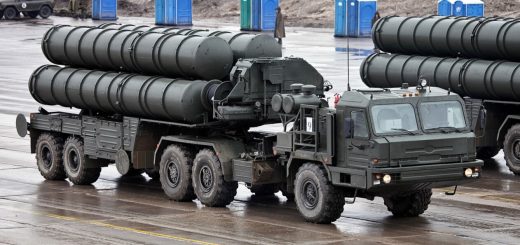 Sistem pertahanan udara S-400 Triumf Rusia